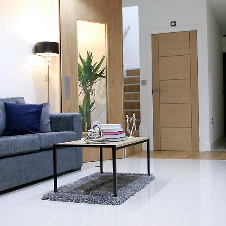Executive Bright And Airy Studio Apartment In Sydenham ลอนดอน ภายนอก รูปภาพ