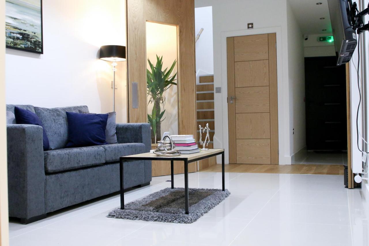 Executive Bright And Airy Studio Apartment In Sydenham ลอนดอน ภายนอก รูปภาพ