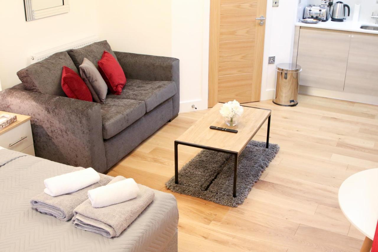 Executive Bright And Airy Studio Apartment In Sydenham ลอนดอน ภายนอก รูปภาพ