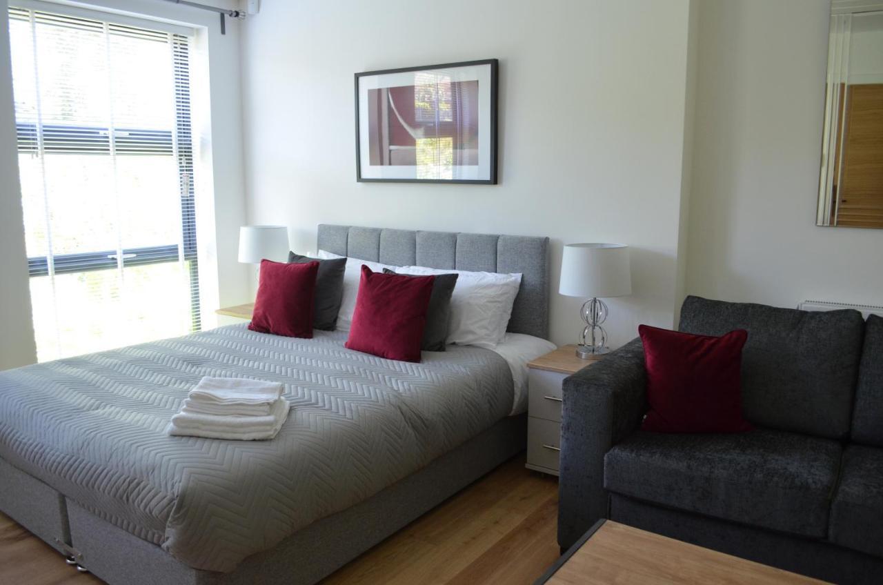 Executive Bright And Airy Studio Apartment In Sydenham ลอนดอน ภายนอก รูปภาพ